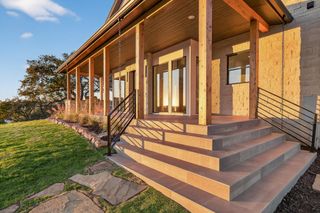 400 Emerald WAY, Horseshoe Bay, TX 78657