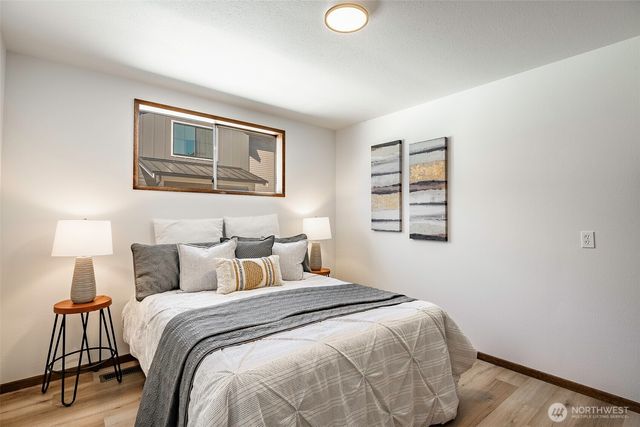 215 E Front Street, Lynden, WA 98264