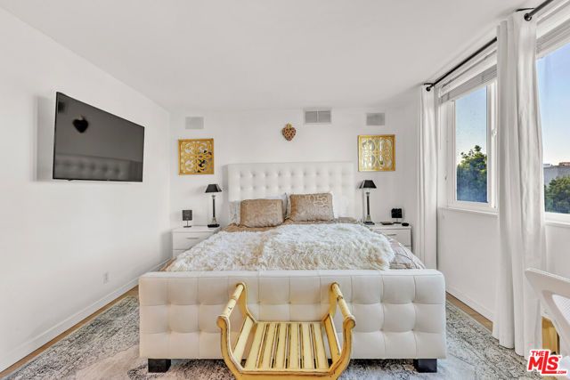 9950 Durant Drive 409, Beverly Hills, CA 90212