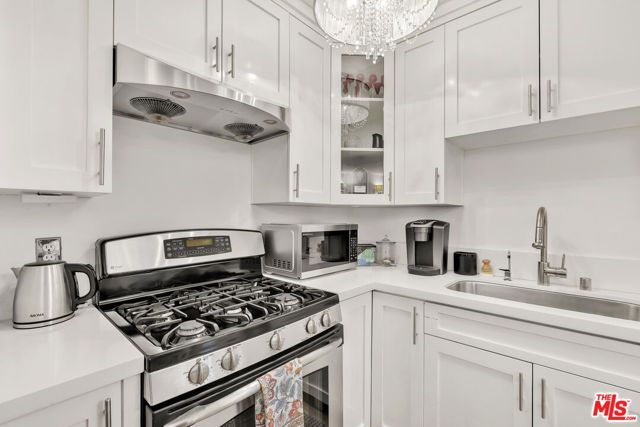 9950 Durant Drive 409, Beverly Hills, CA 90212