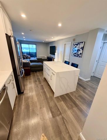 360 Shore Road 9B, Long Beach, NY 11561