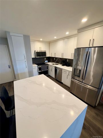 360 Shore Road 9B, Long Beach, NY 11561