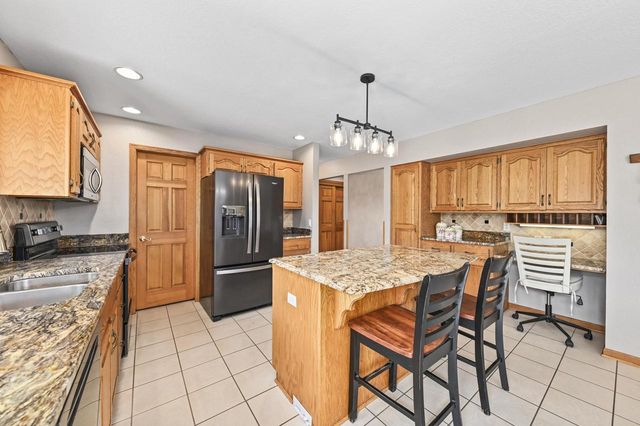 4905 S Radisson COURT, New Berlin, WI 53151