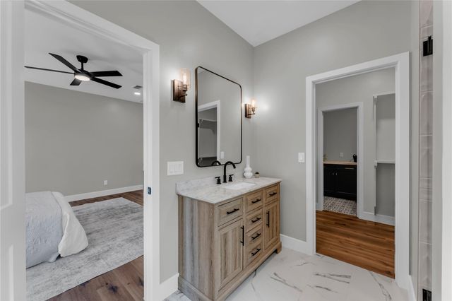 1175 Moose TRL, Kingsland, TX 78639