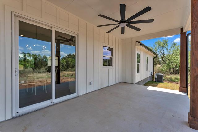 1175 Moose TRL, Kingsland, TX 78639