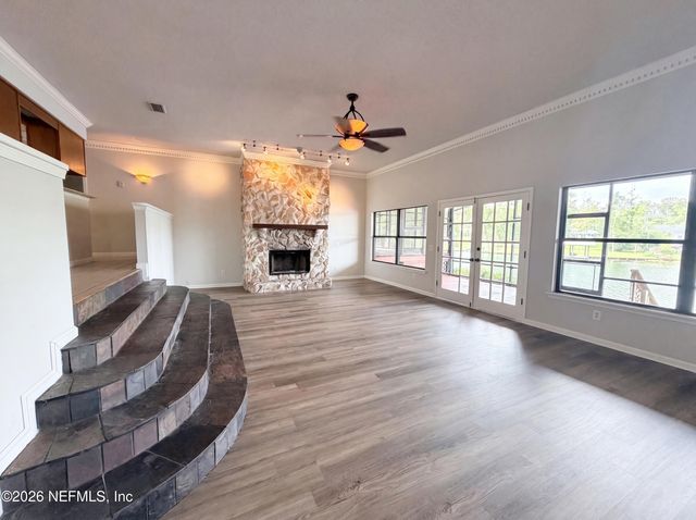 248 CANDLER Court, Green Cove Springs, FL 32043