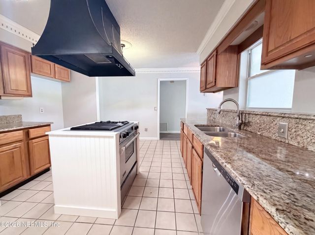 248 CANDLER Court, Green Cove Springs, FL 32043