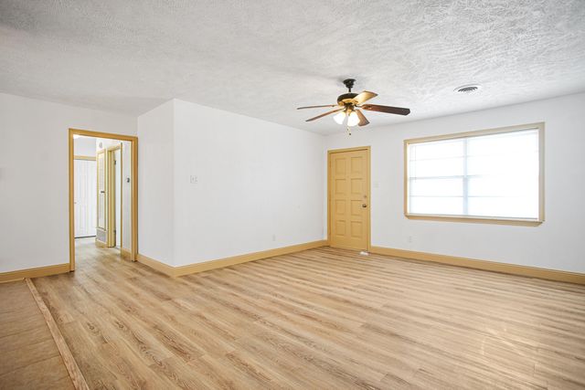 2528 71st Street, Lubbock, TX 79413