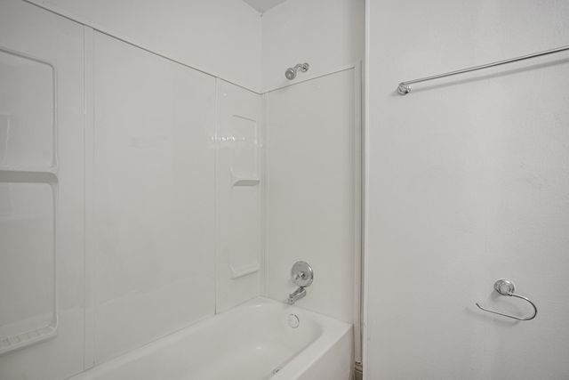 2528 71st Street, Lubbock, TX 79413