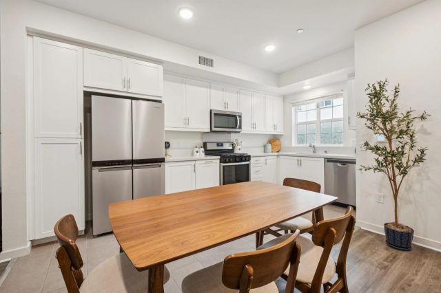 885 Blackstone, San Marcos, CA 92078