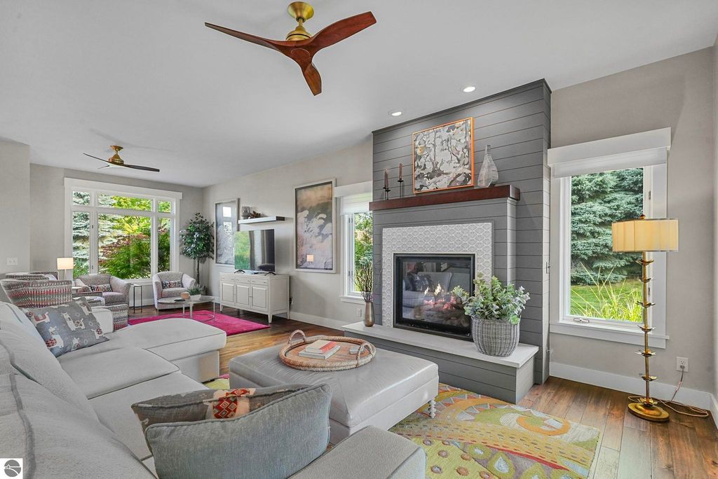 Image 15 of property listing at 9546 Eastridge Drive, Traverse City, MI 49686