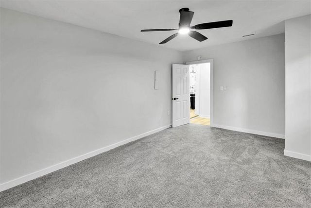 8438 N Pond Drive, Riverdale, GA 30274