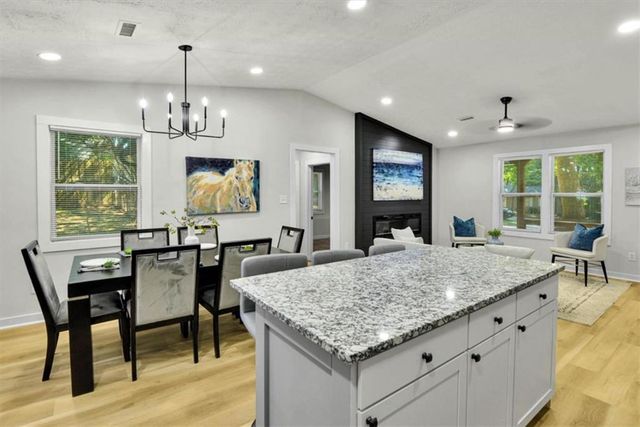 8438 N Pond Drive, Riverdale, GA 30274