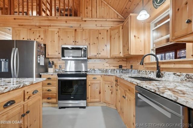 55750 360 Road, Jay, OK 74346