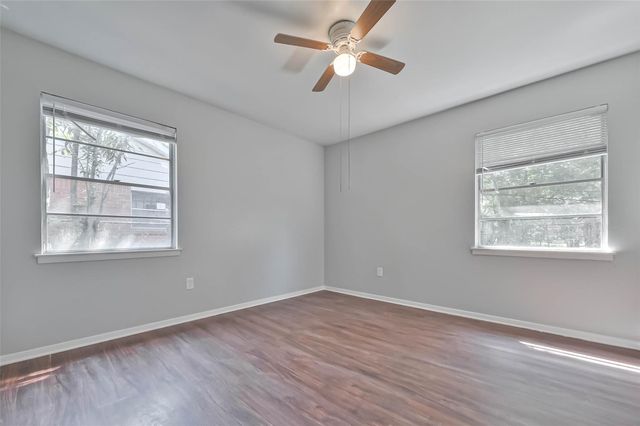 3918 Tavenor Lane, Houston, TX 77047