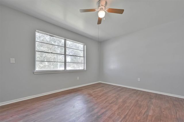 3918 Tavenor Lane, Houston, TX 77047