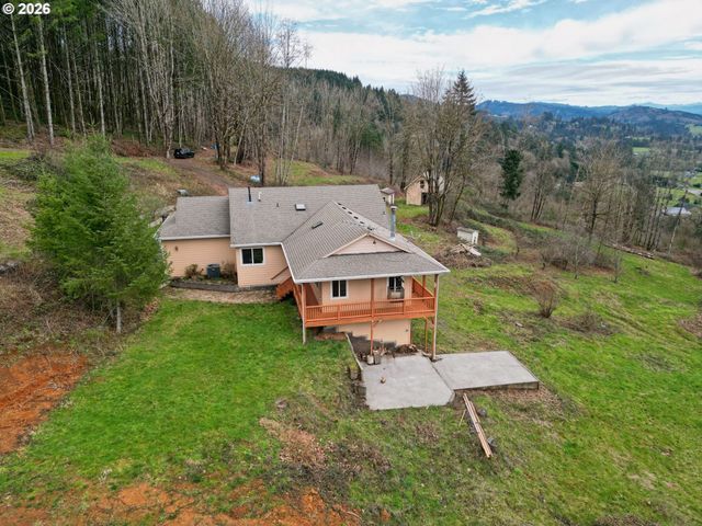 498 BRYANT HILL Rd, Woodland, WA 98674