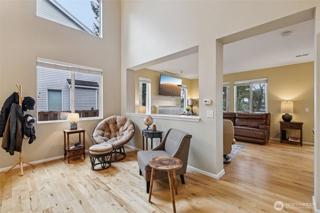 21463 SE 273rd Court, Maple Valley, WA 98038