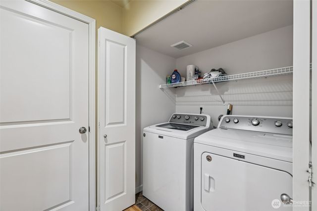 21463 SE 273rd Court, Maple Valley, WA 98038