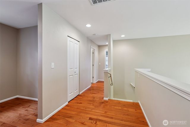 21463 SE 273rd Court, Maple Valley, WA 98038