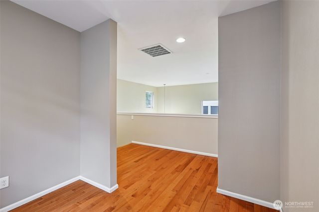 21463 SE 273rd Court, Maple Valley, WA 98038