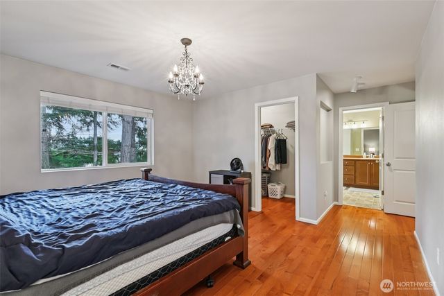 21463 SE 273rd Court, Maple Valley, WA 98038