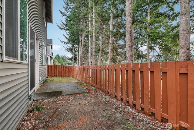 21463 SE 273rd Court, Maple Valley, WA 98038
