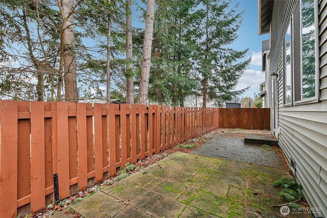 21463 SE 273rd Court, Maple Valley, WA 98038