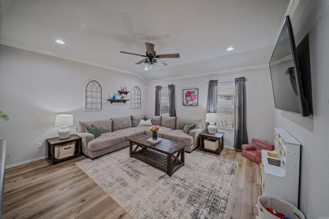 6117 Gordy Dr, Alexander, AR 72002