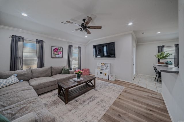 6117 Gordy Dr, Alexander, AR 72002