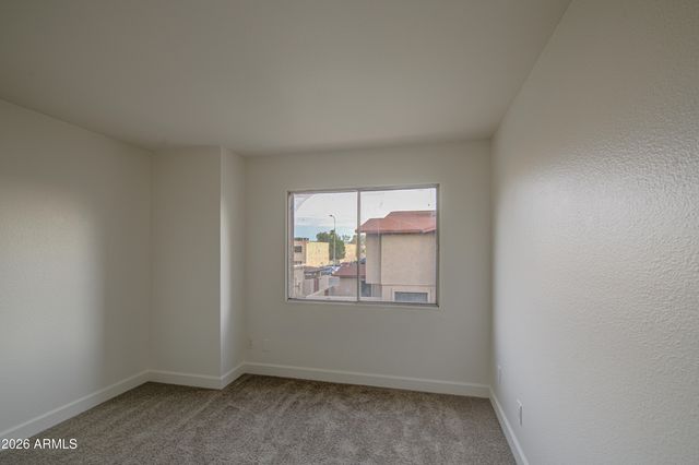 4103 W WONDERVIEW Road, Phoenix, AZ 85019