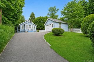 208 Vineyard Road, Huntington, NY 11743