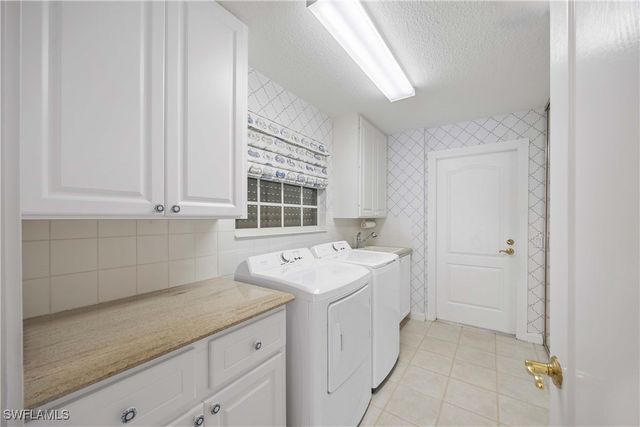 5306 Guadeloupe WAY, Naples, FL 34119