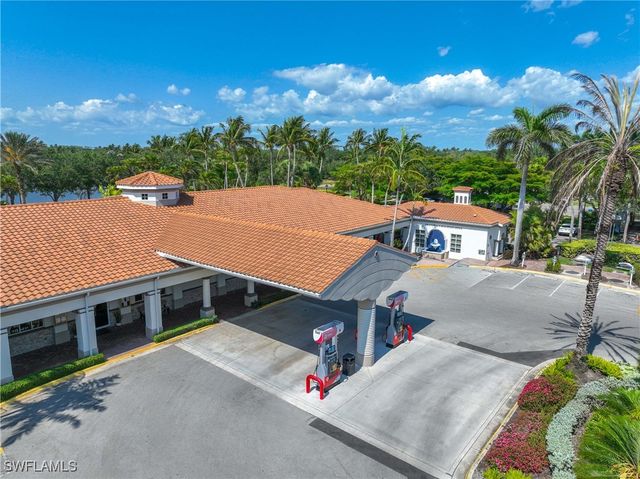 5306 Guadeloupe WAY, Naples, FL 34119