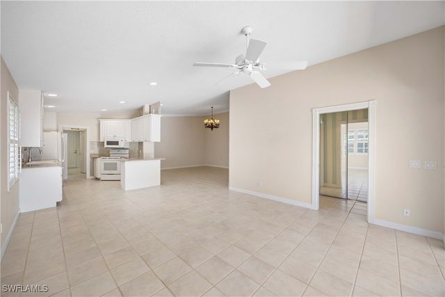5306 Guadeloupe WAY, Naples, FL 34119