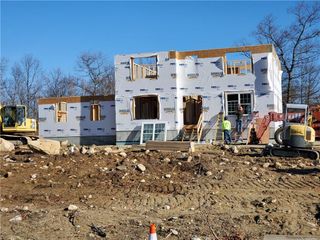 18 Carriage Way, Johnston, RI 02919