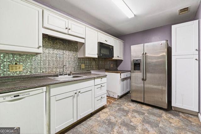 290 Bear Cave Trail, Lakemont, GA 30552