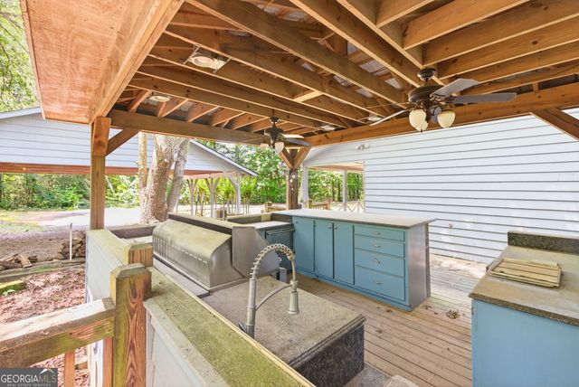 290 Bear Cave Trail, Lakemont, GA 30552