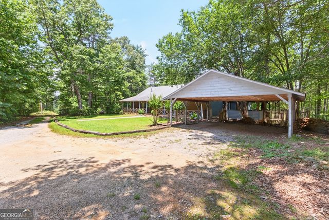 290 Bear Cave Trail, Lakemont, GA 30552