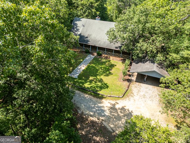 290 Bear Cave Trail, Lakemont, GA 30552