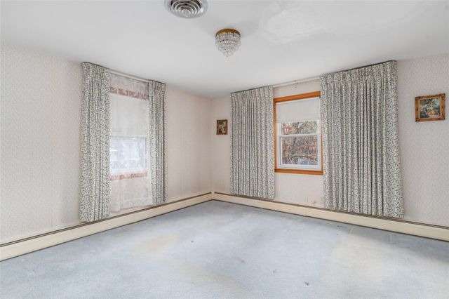 28 Wisteria Drive, Coventry, RI 02816