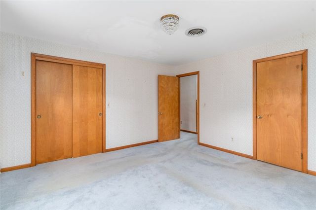 28 Wisteria Drive, Coventry, RI 02816