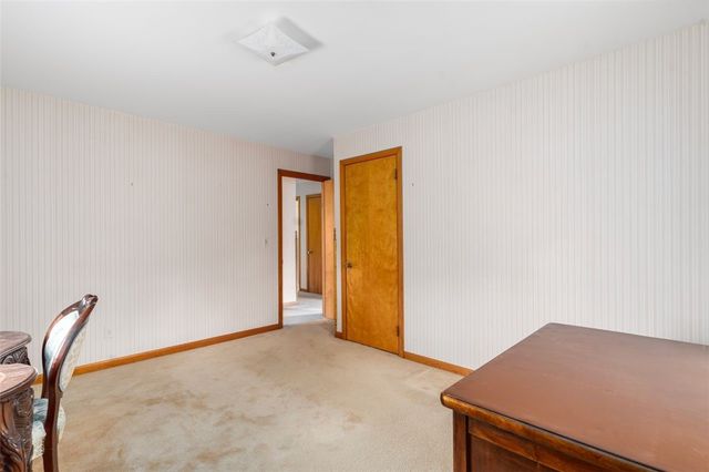 28 Wisteria Drive, Coventry, RI 02816