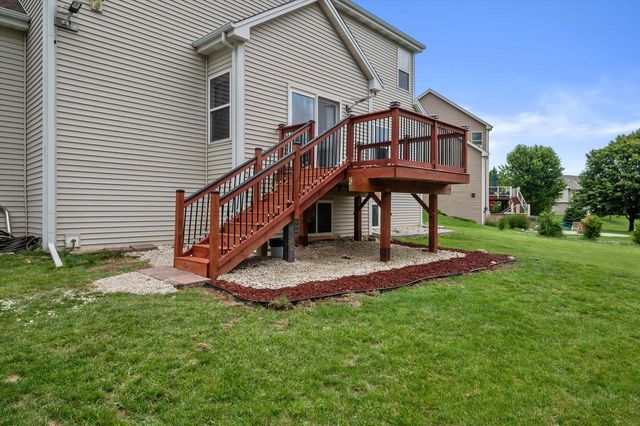 W141N10538 Wooded Hills DRIVE, Germantown, WI 53022