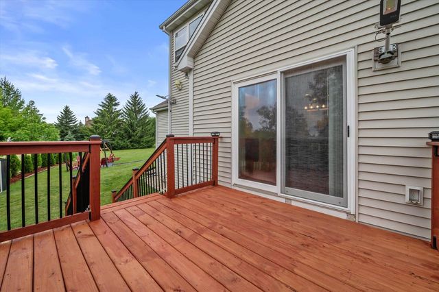 W141N10538 Wooded Hills DRIVE, Germantown, WI 53022