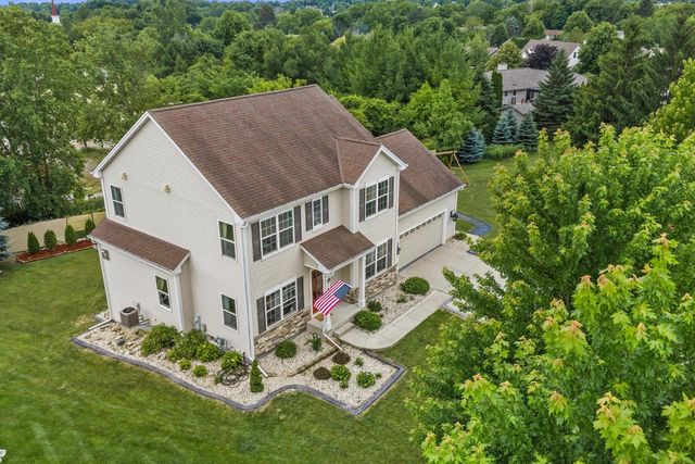 W141N10538 Wooded Hills DRIVE, Germantown, WI 53022