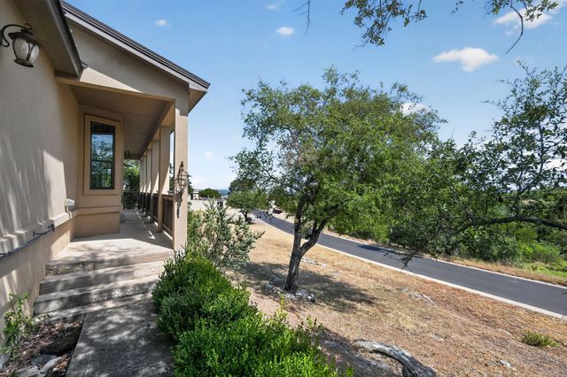 1100 Limestone N, Horseshoe Bay, TX 78657