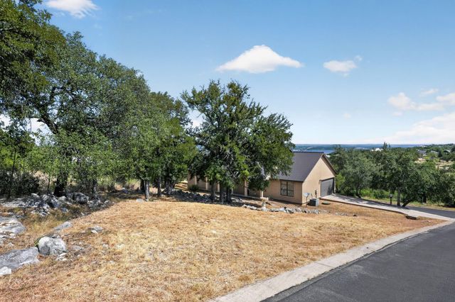 1100 Limestone N, Horseshoe Bay, TX 78657