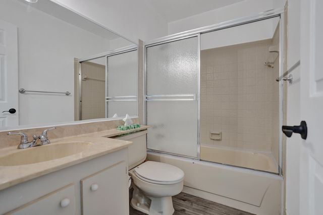 820 NW 21st Way 820, Delray Beach, FL 33445