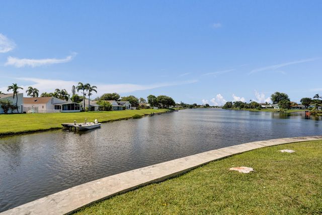 820 NW 21st Way 820, Delray Beach, FL 33445